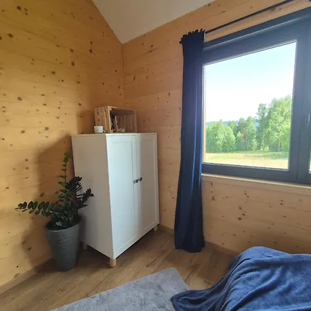 House Beskidy - Dom Z Drzewa Ksiezycowego Z Sauna I Balia Jacuzzi!! شقة Slemien