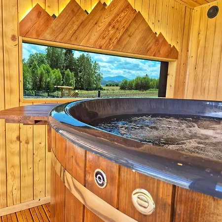 شقة House Beskidy - Dom Z Drzewa Ksiezycowego Z Sauna I Balia Jacuzzi!! *