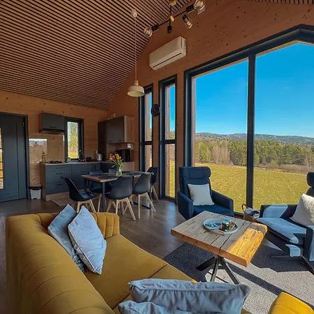 House Beskidy - Dom Z Drzewa Ksiezycowego Z Sauna I Balia Jacuzzi!! شقة