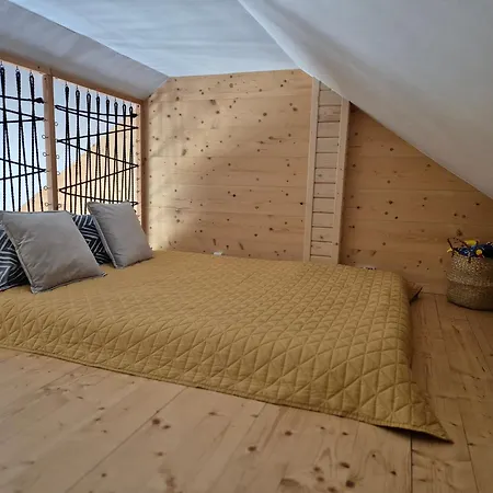 House Beskidy - Dom Z Drzewa Ksiezycowego Z Sauna I Balia Jacuzzi!!